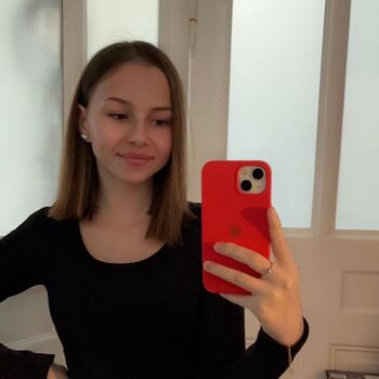 Full leaked Show your girlfriend page private onlyfans photo