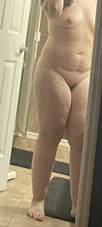 Full leaked Show your girlfriend page private onlyfans photo