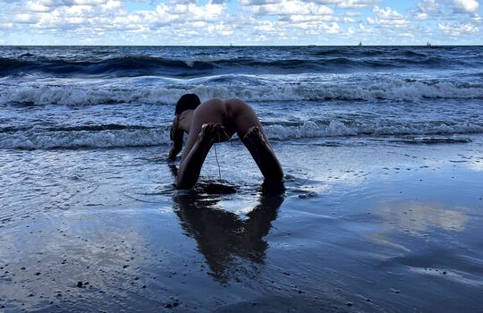 Full leaked Show your girlfriend page private onlyfans photo
