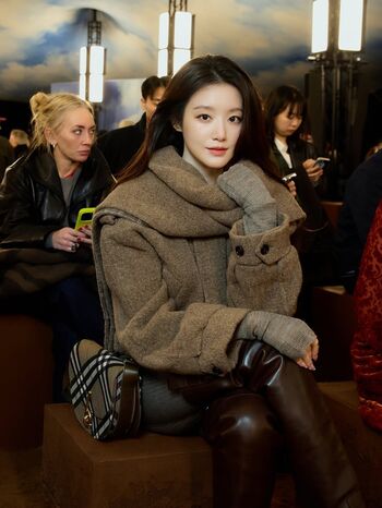 Full leaked Shuhua page private onlyfans photo