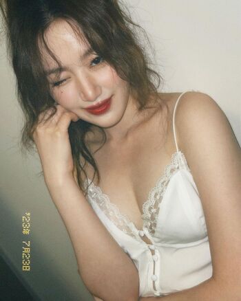 Full leaked Shuhua page private onlyfans photo