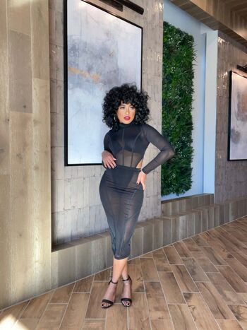 Full leaked Shuntel renay private onlyfans photo