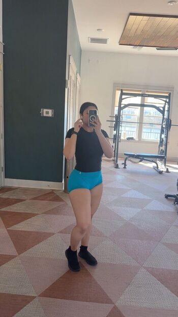 Full leaked Shylalobrutto private onlyfans photo