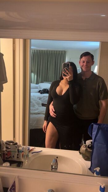 Full leaked Shylalobrutto private onlyfans photo