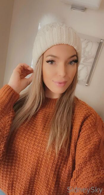 Full leaked Sidney sky private onlyfans photo