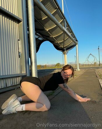 Full leaked Sienna romari page private onlyfans photo