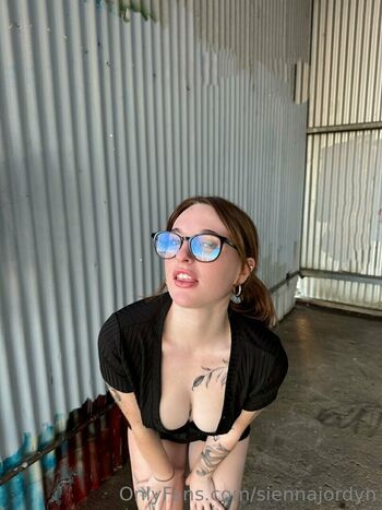 Full leaked Sienna romari private onlyfans photo