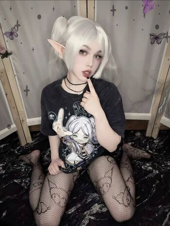 Full leaked Sillychicha private onlyfans photo
