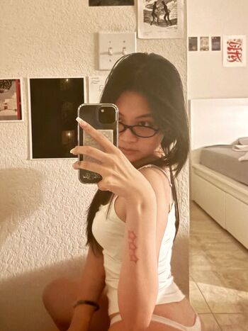 Full leaked Silverequiem private onlyfans photo