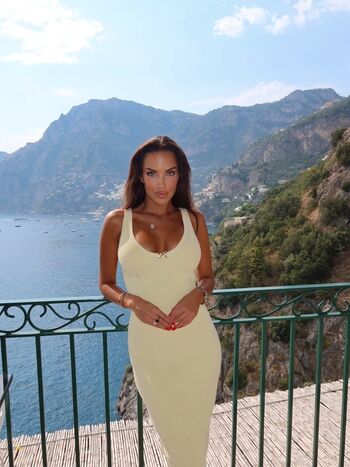 Full leaked Simona leskovska private onlyfans photo