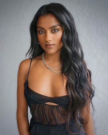 Full leaked Simone ashley page private onlyfans photo