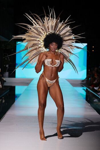 Full leaked Simone henderson private onlyfans photo