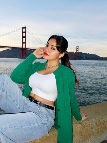 Full leaked Simran kaur private onlyfans photo