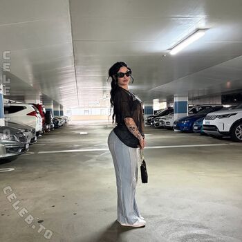 Full leaked Sinarwtz private onlyfans photo