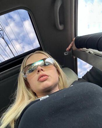 Full leaked Sinawynne private onlyfans photo