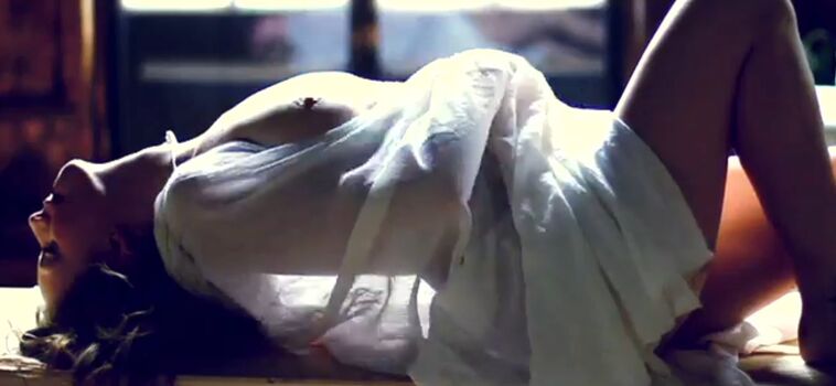 Full leaked Sinead bales private onlyfans photo