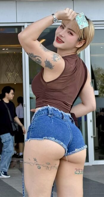 Siraprapha Deeyaem / Siraprapha.ice ????????