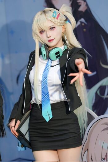 Full leaked Siru page private onlyfans photo