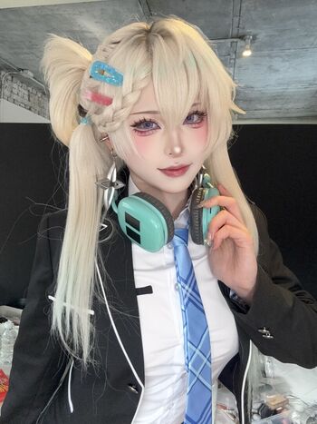 Full leaked Siru page private onlyfans photo