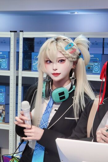 Full leaked Siru page private onlyfans photo