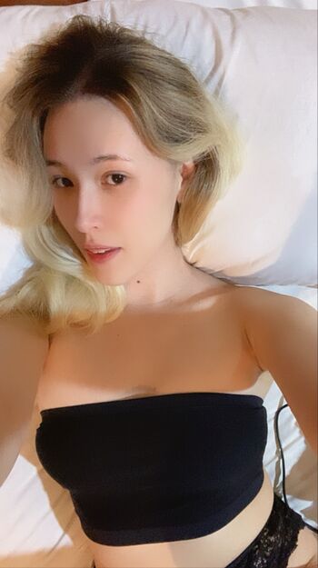 Full leaked Skwid page private onlyfans photo