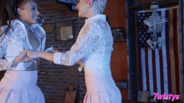 Full leaked Skye blue skyebluewantsu page private onlyfans photo