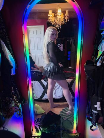 Full leaked Skye sweetnam private onlyfans photo