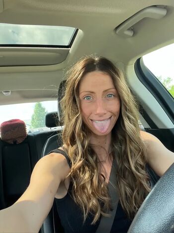Full leaked Skyehotwife private onlyfans photo