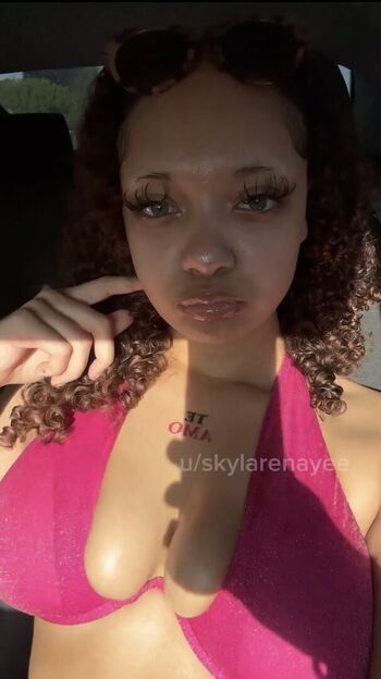 Full leaked Skylarrenaye private onlyfans photo