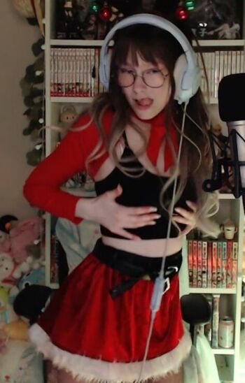 Full leaked Skymi chan page private onlyfans photo