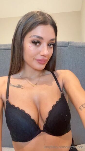 Full leaked Skyyroseee private onlyfans photo