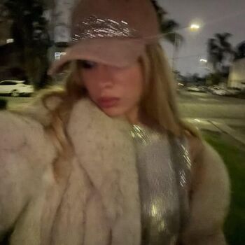 Full leaked Slayyyter private onlyfans photo