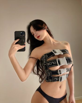 Full leaked Slowswan private onlyfans photo