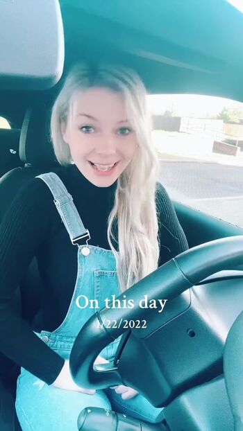 Full leaked Smileydani page private onlyfans photo