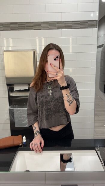 Full leaked Snackthatsmilesback private onlyfans photo