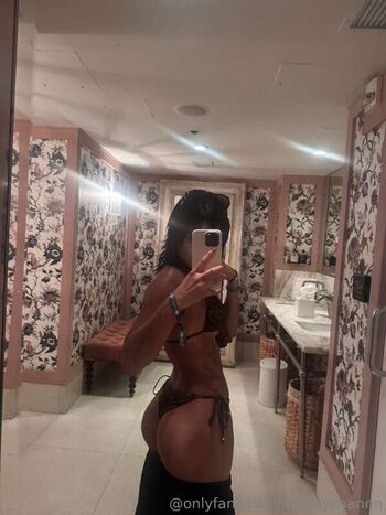 Full leaked Snackychannn private onlyfans photo