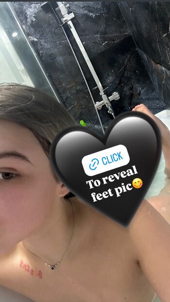 Full leaked Snezhangel private onlyfans photo
