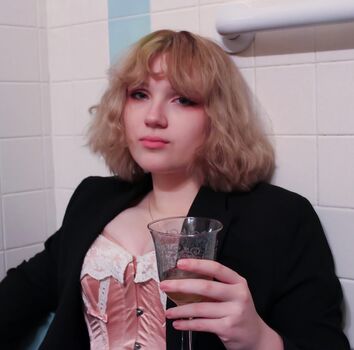 Full leaked Snifferish private onlyfans photo