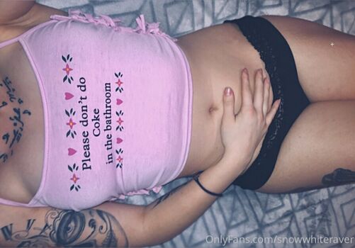 Full leaked Snowwhiteraver private onlyfans photo