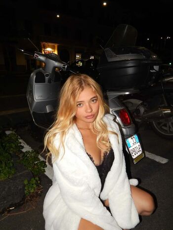 Full leaked Sofia alencar private onlyfans photo