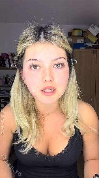 Full leaked Sofia stark page private onlyfans photo