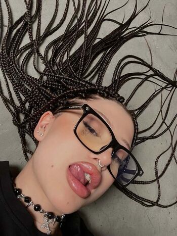 Full leaked Sofiakamli private onlyfans photo