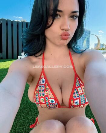 Full leaked Sofiiiia gomez private onlyfans photo