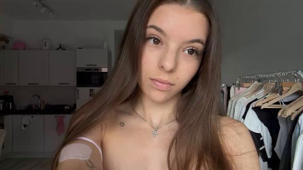 Full leaked Sofikiss private onlyfans photo