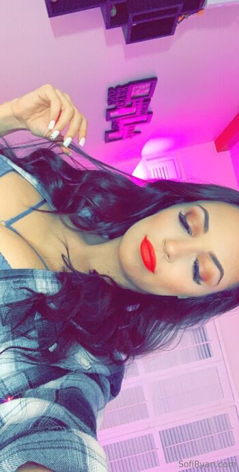 Full leaked Sofiryan private onlyfans photo