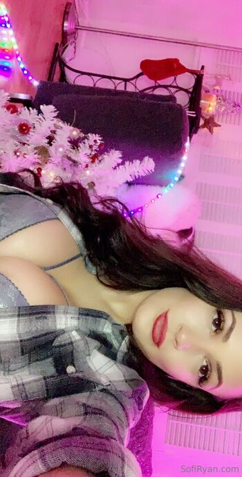 Full leaked Sofiryan private onlyfans photo