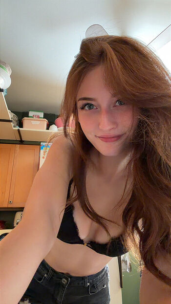 Full leaked Soggyalien private onlyfans photo