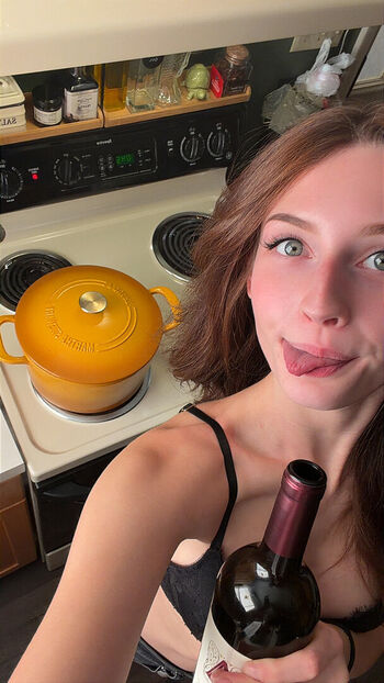 Full leaked Soggyalien private onlyfans photo