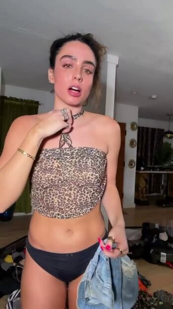 Full leaked Sommer ray page private onlyfans photo