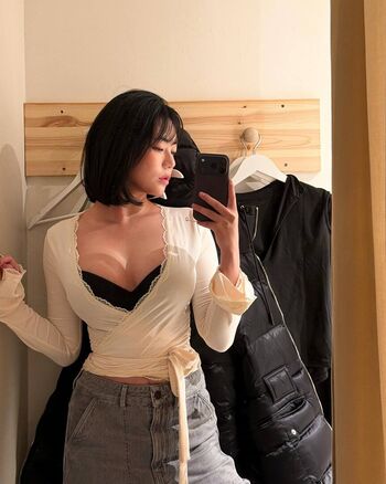 Son.J 진희 Jinheeson